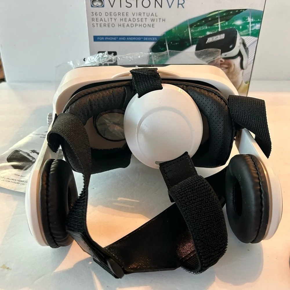 NIB Amerisound Vision VR 360 Degree Vision VR
